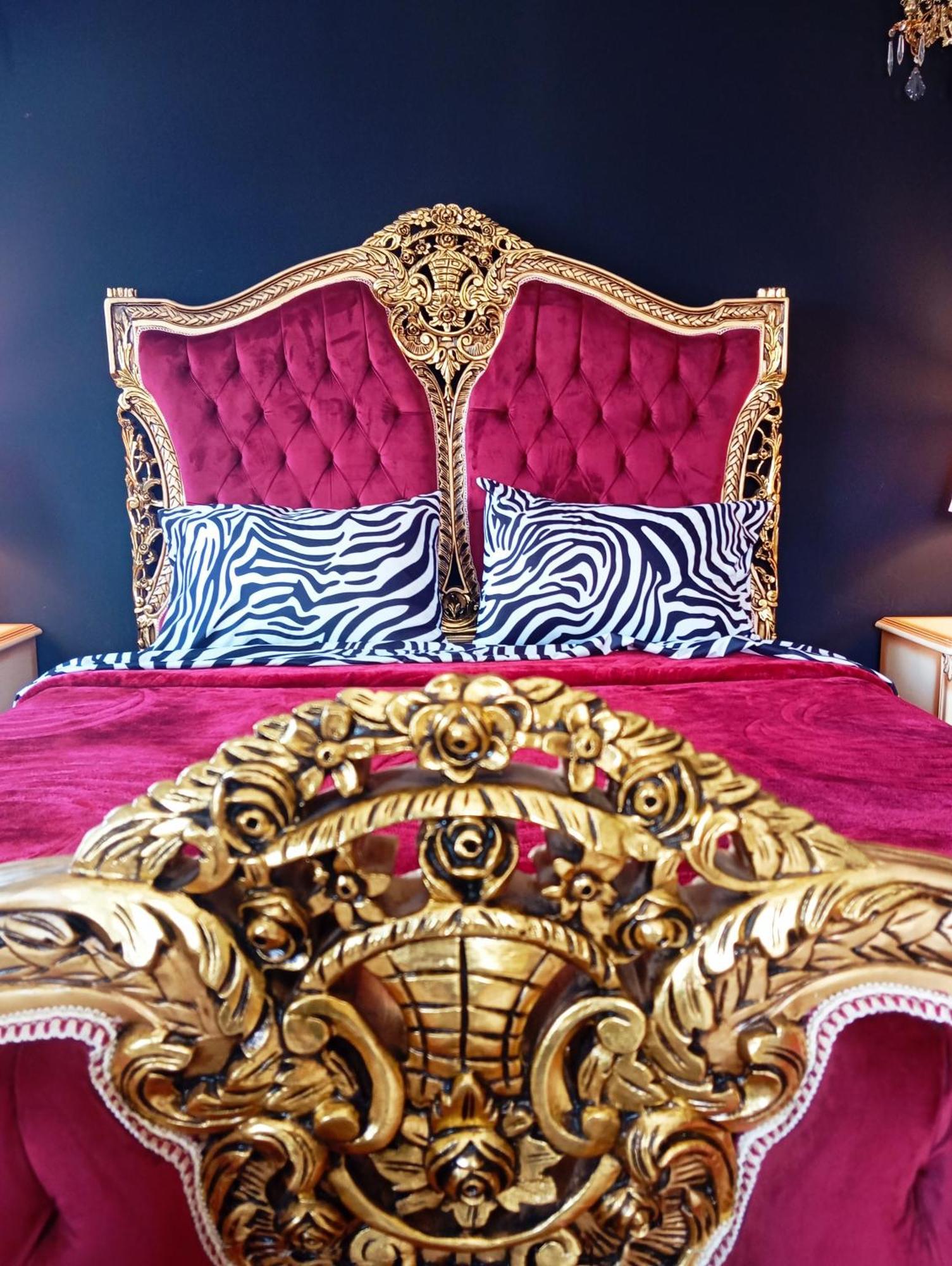 Iris Baroque Apartment Elefsina Eksteriør bilde